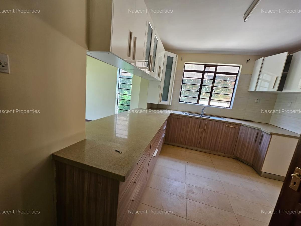 4 Bed Townhouse with En Suite in Kiambu Road - 13