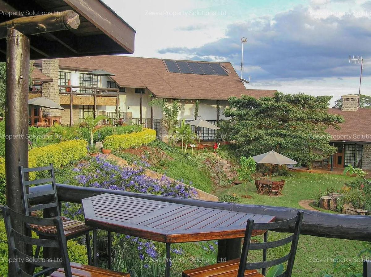 5 Bed House with En Suite in Karen - 3