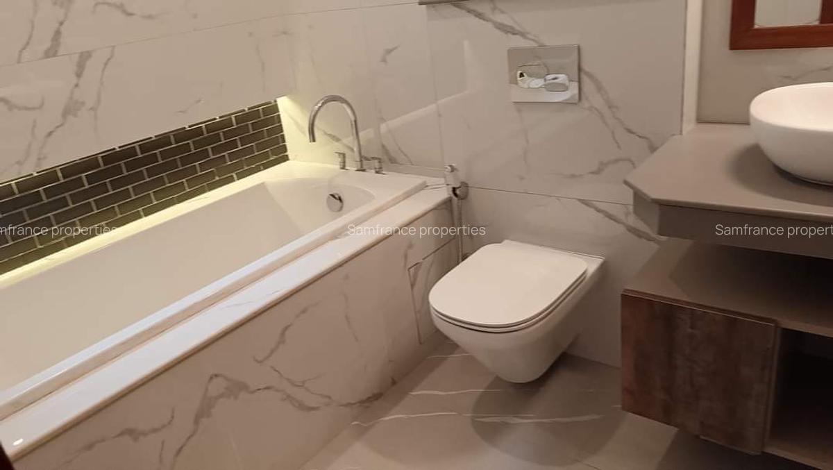 2 Bed Apartment with En Suite at Moyne Drive - 3