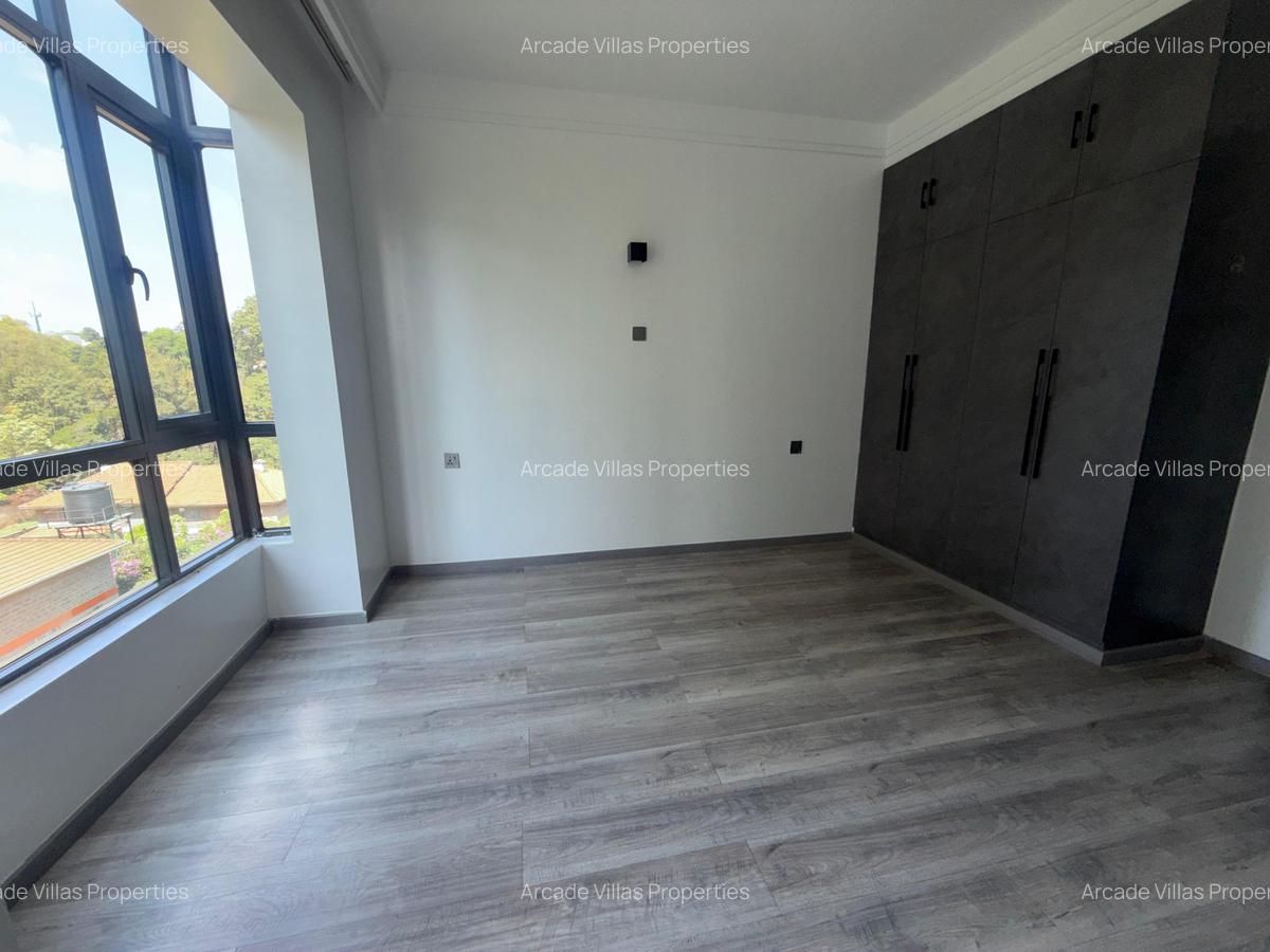 4 Bed Apartment with En Suite in Kileleshwa - 20