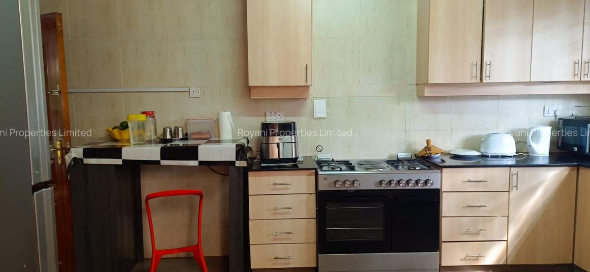 4 Bed House with En Suite in Kiambu Road - 10