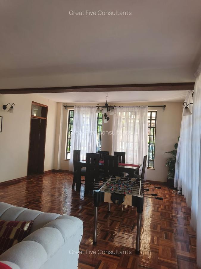 5 Bed Villa with En Suite in Runda - 5