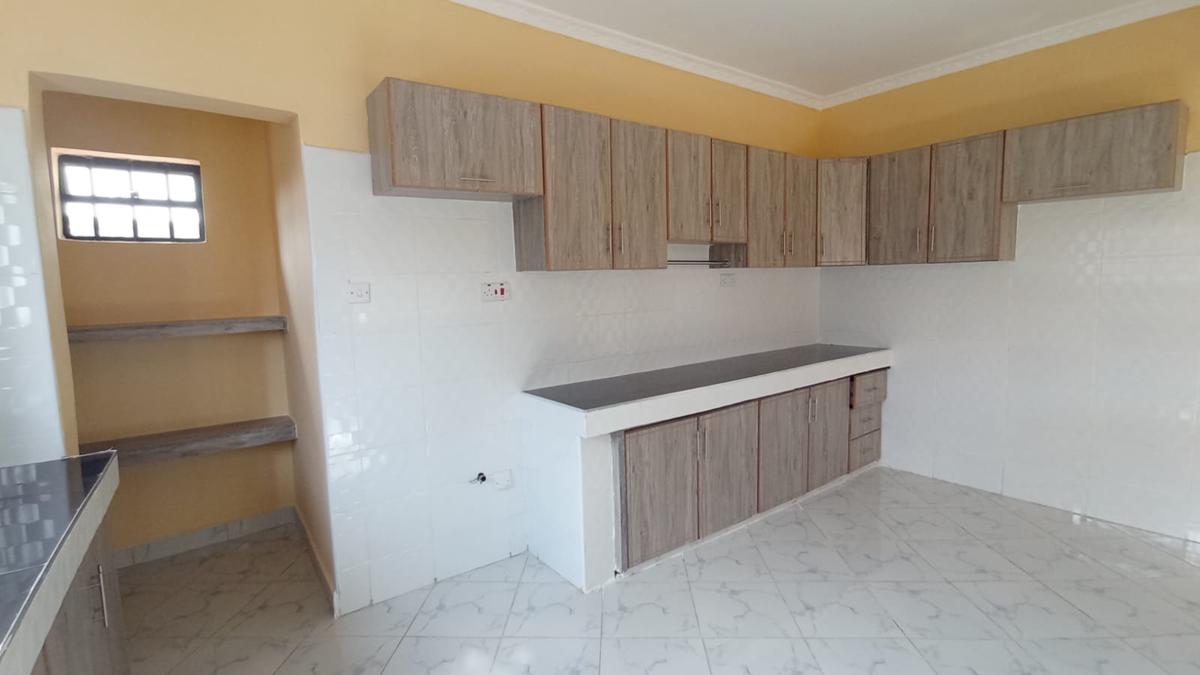 3 Bed House with En Suite at Acacia - 10