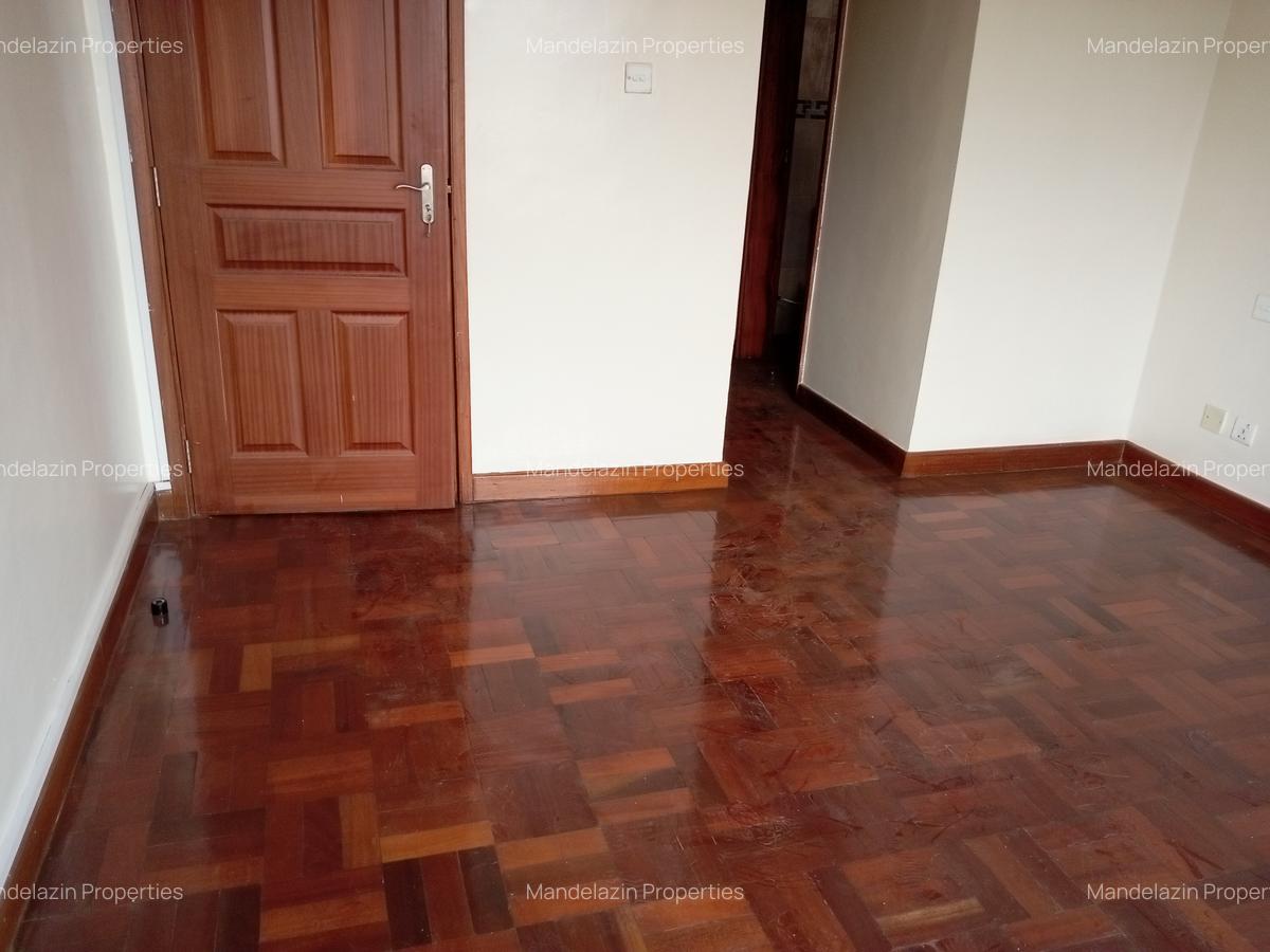 2 Bed Apartment with En Suite at Riverside Drive - 2