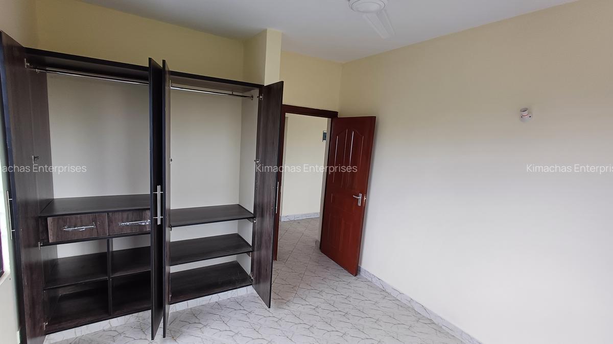 2 Bed Apartment with En Suite at Mtwapa Town - 10