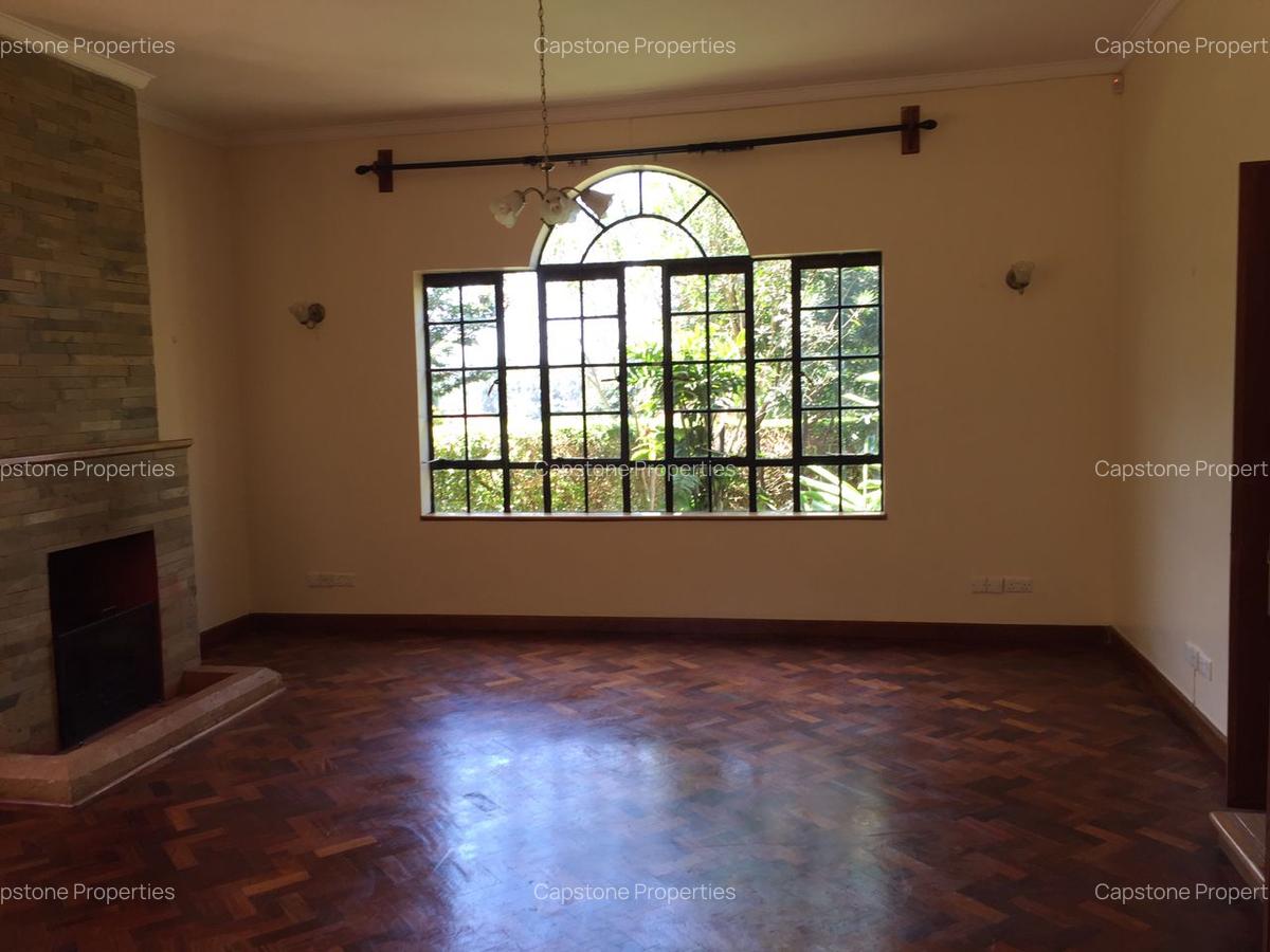4 Bed Townhouse with En Suite in Kitisuru - 3