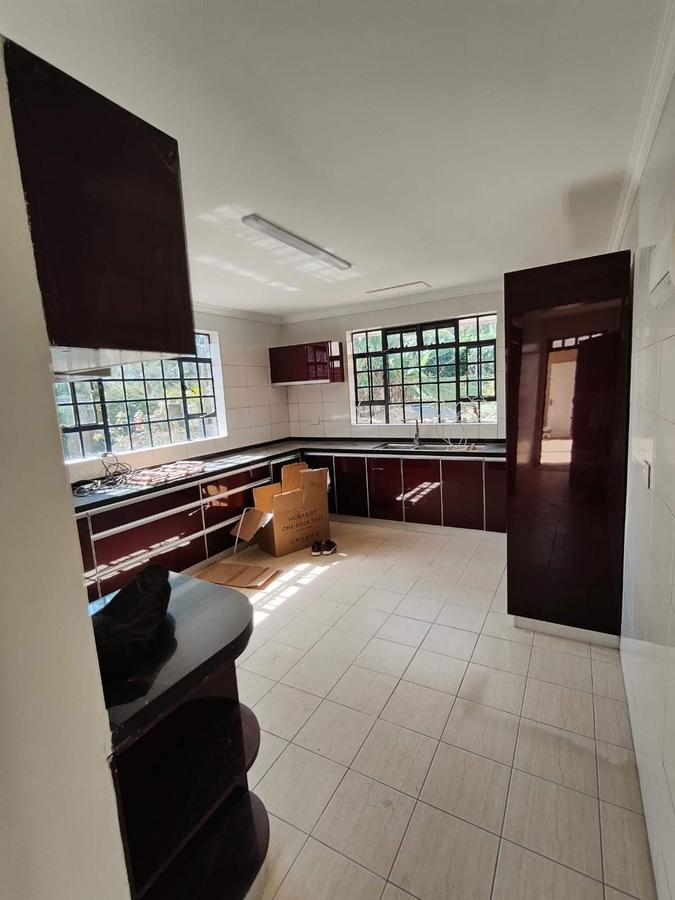 4 Bed Townhouse with En Suite at Karen - 5