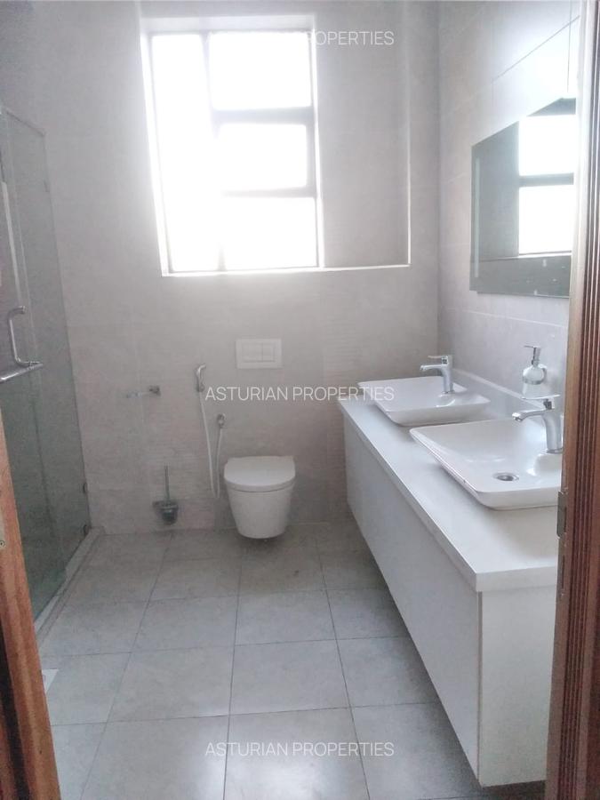 3 Bed Apartment with En Suite in Kileleshwa - 11