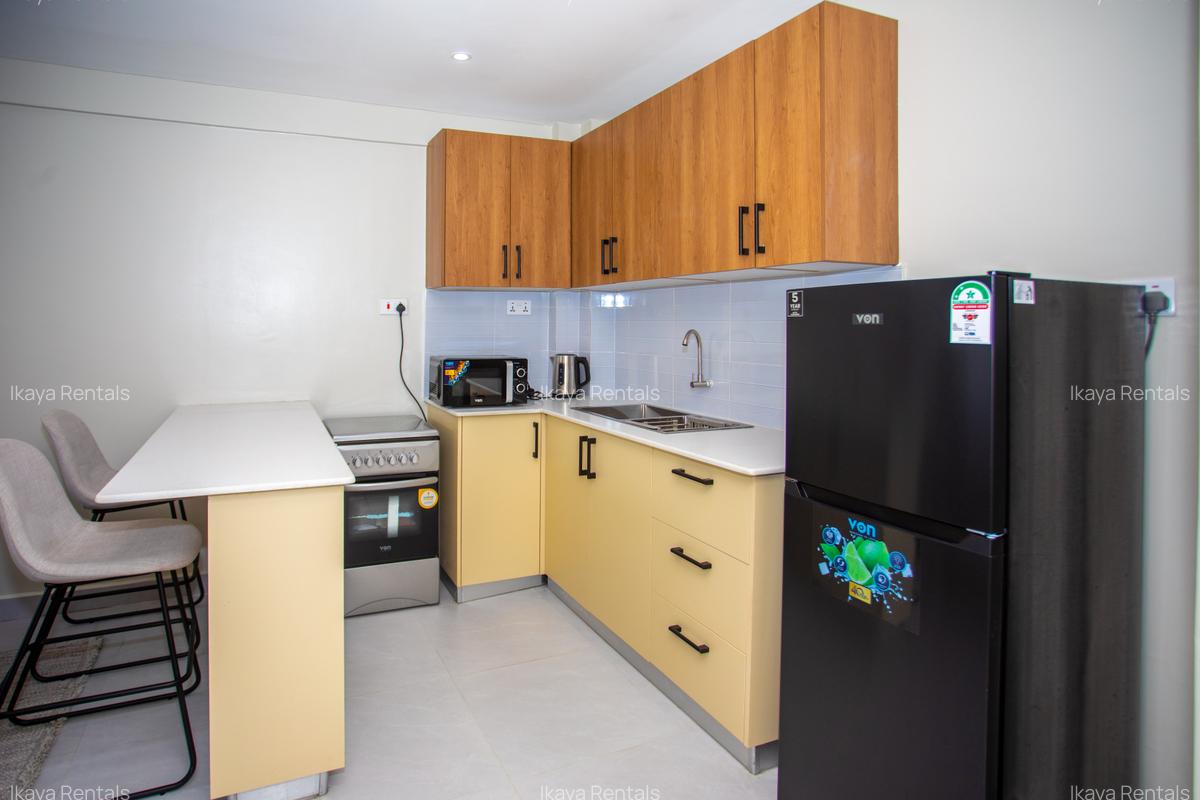 1 Bed Apartment with En Suite at Laiser Hill Rd - 5
