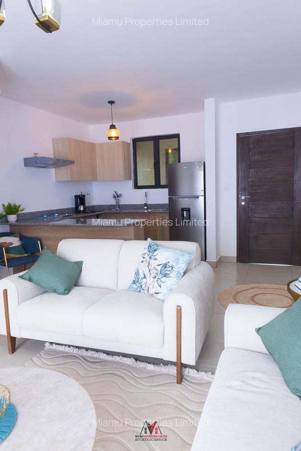 Serviced 1 Bed Apartment with En Suite at Two Rivers Mall - 5