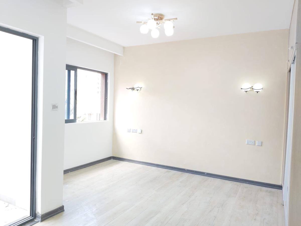 Studio Apartment with Swimming Pool in Kileleshwa - 1