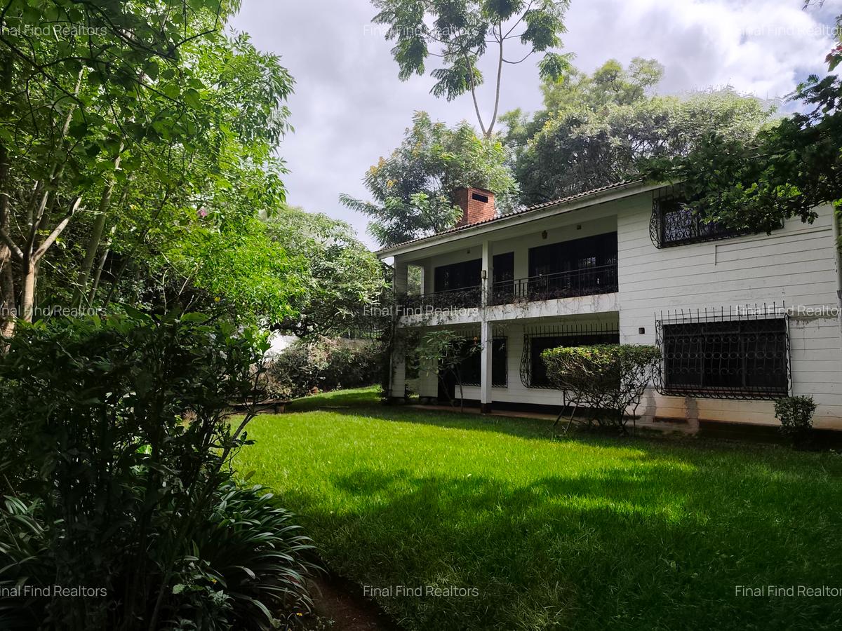4 Bed House with En Suite in Runda - 3