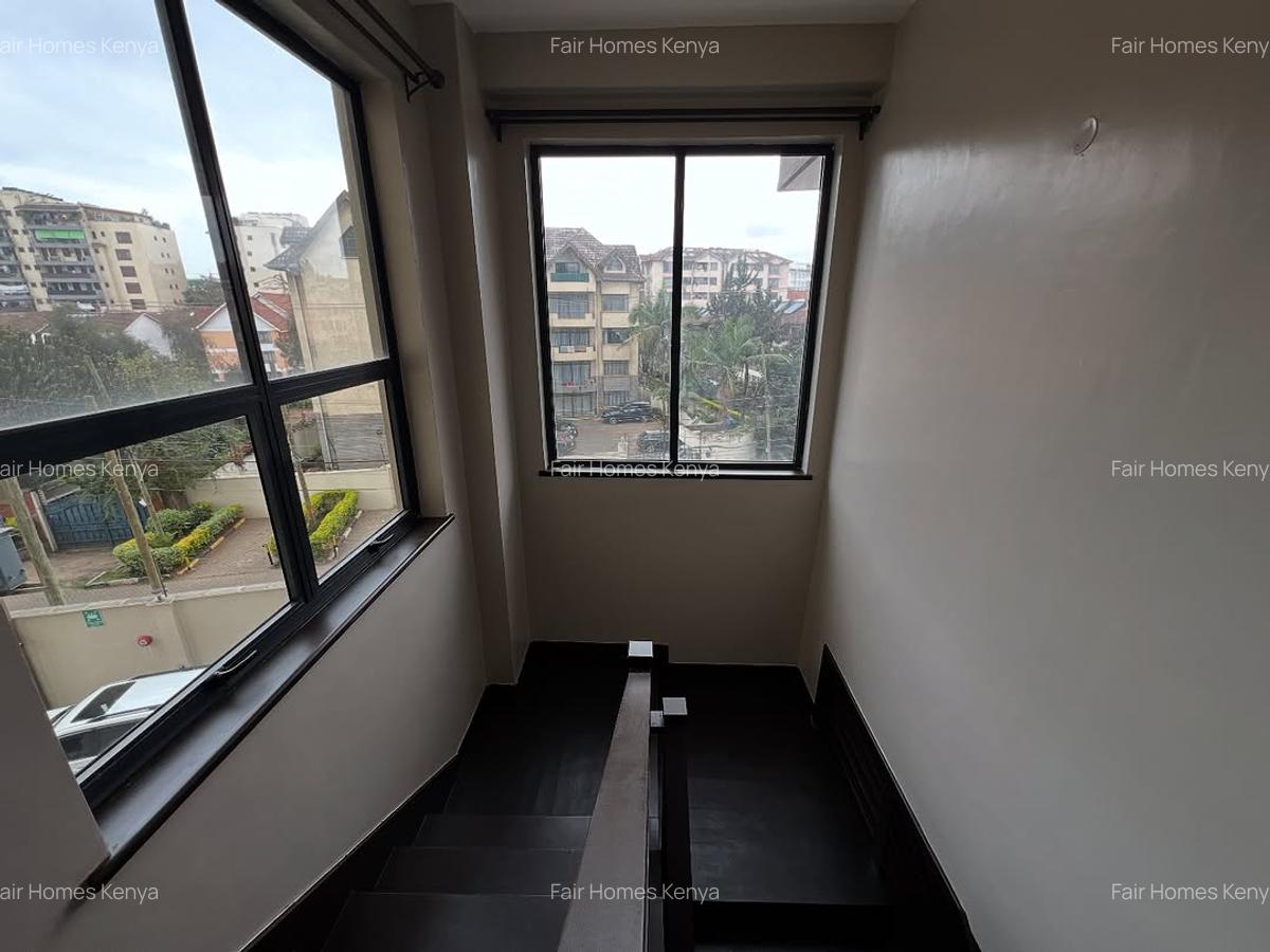 4 Bed Apartment with En Suite at Valley Arcade - 5