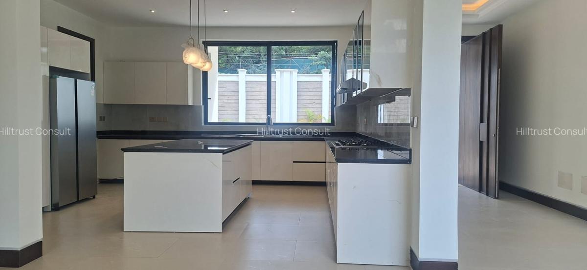 6 Bed Villa with En Suite at Peponi Rise - 2