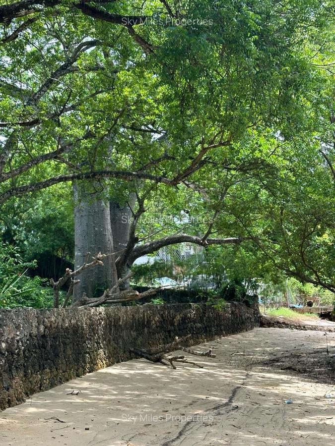 1,000 m² Land at Serena - 2