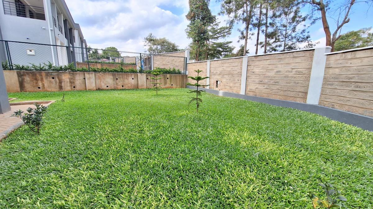 5 Bed Townhouse with En Suite at Kiambu Road - 10