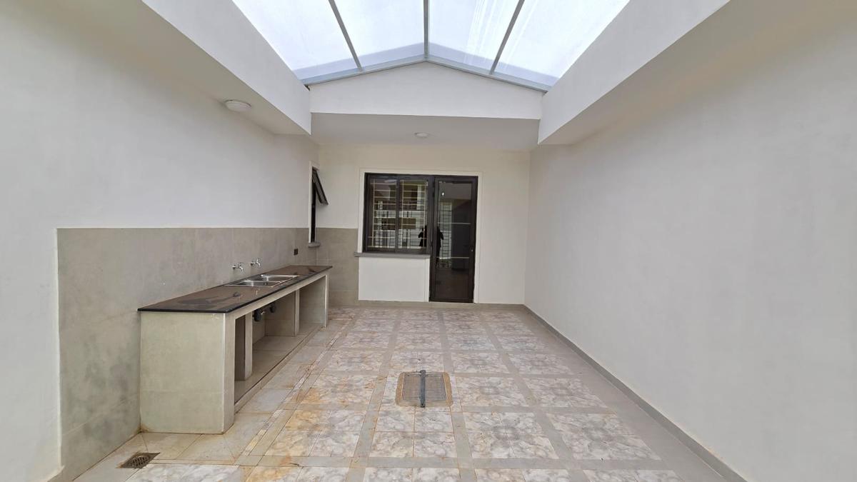 4 Bed House with En Suite in Karen - 14