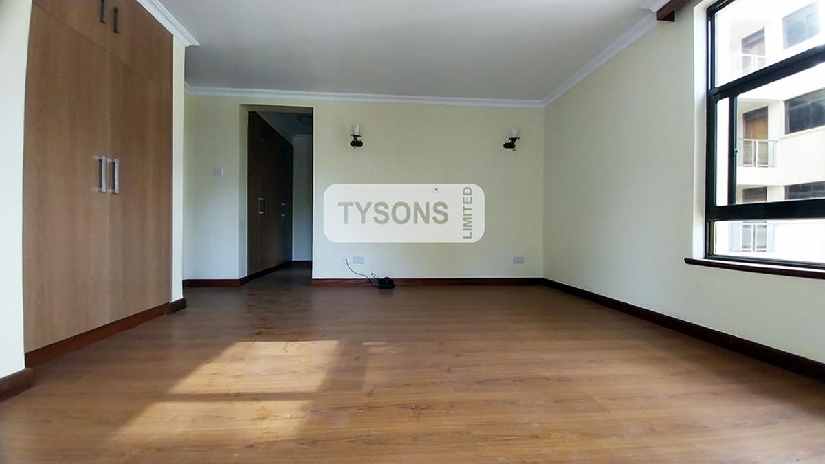 3 Bed Apartment with En Suite in Kilimani - 5