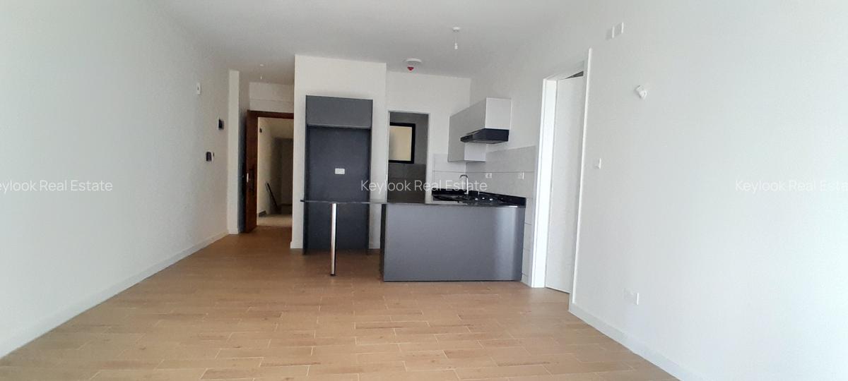 1 Bed Apartment with En Suite at Lavington - 6