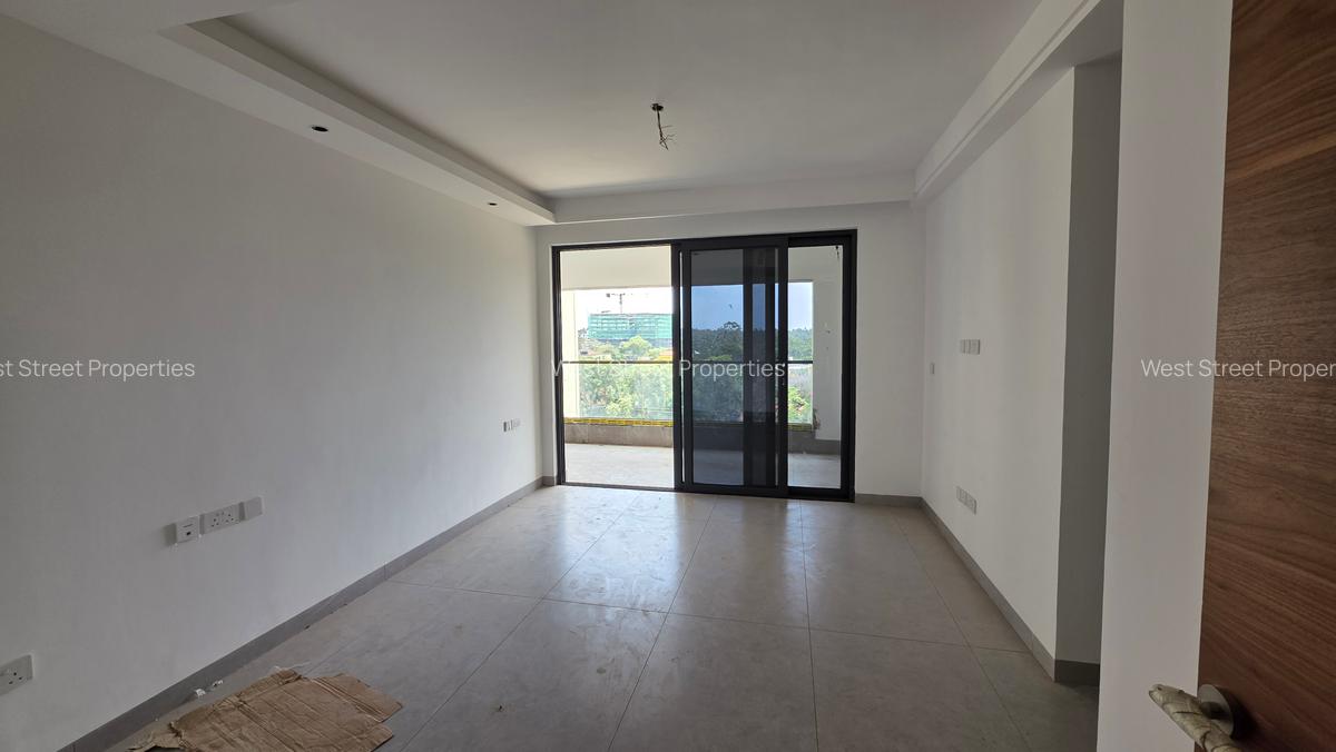 2 Bed Apartment with En Suite at Westlands - 13