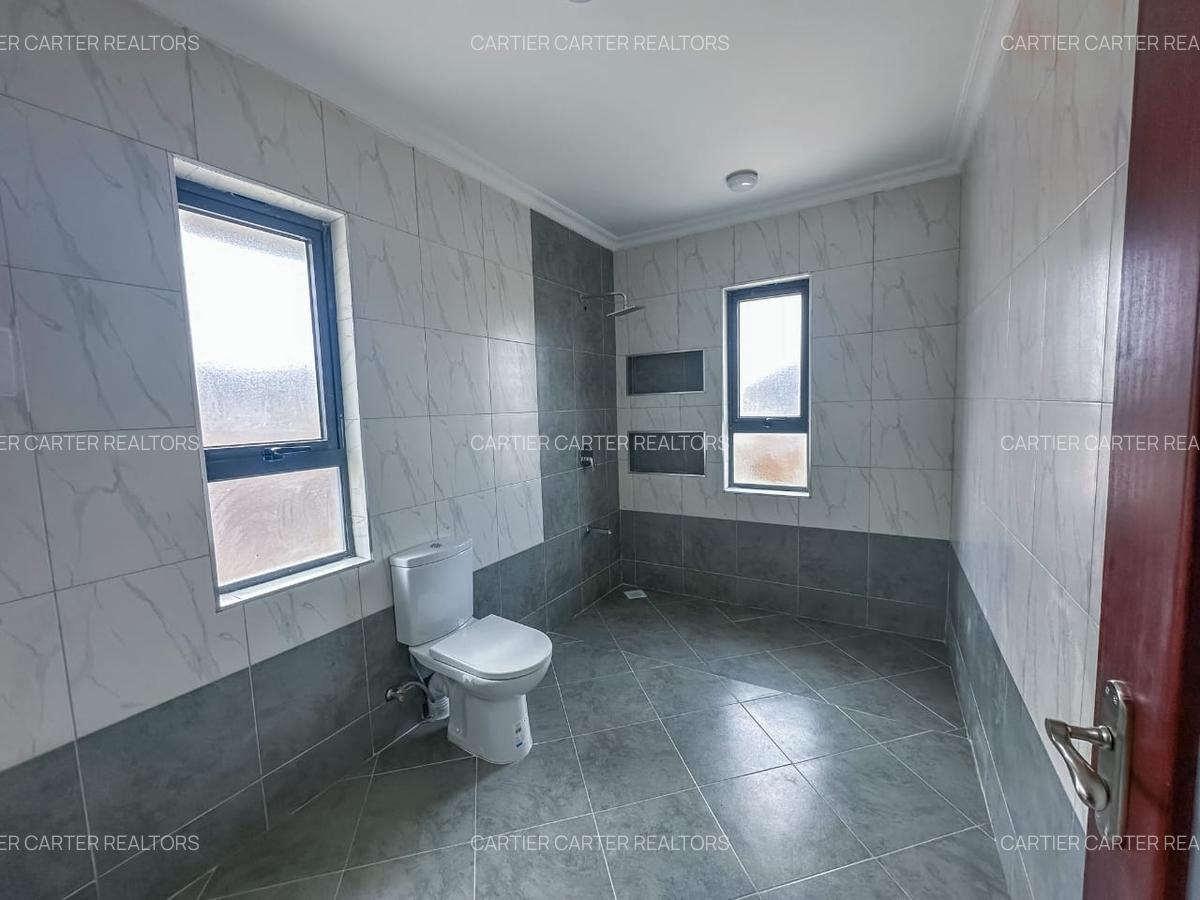 4 Bed House with En Suite in Machakos County - 9