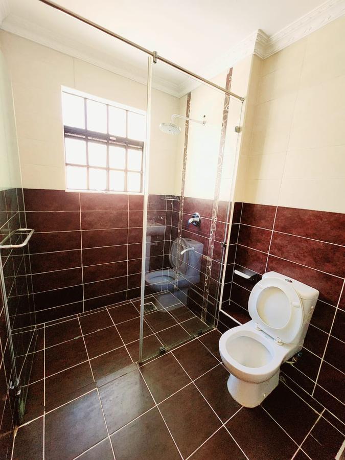4 Bed Townhouse with En Suite at Lavington - 15 4 Bed Townhouse with En Suite at Lavington - 15