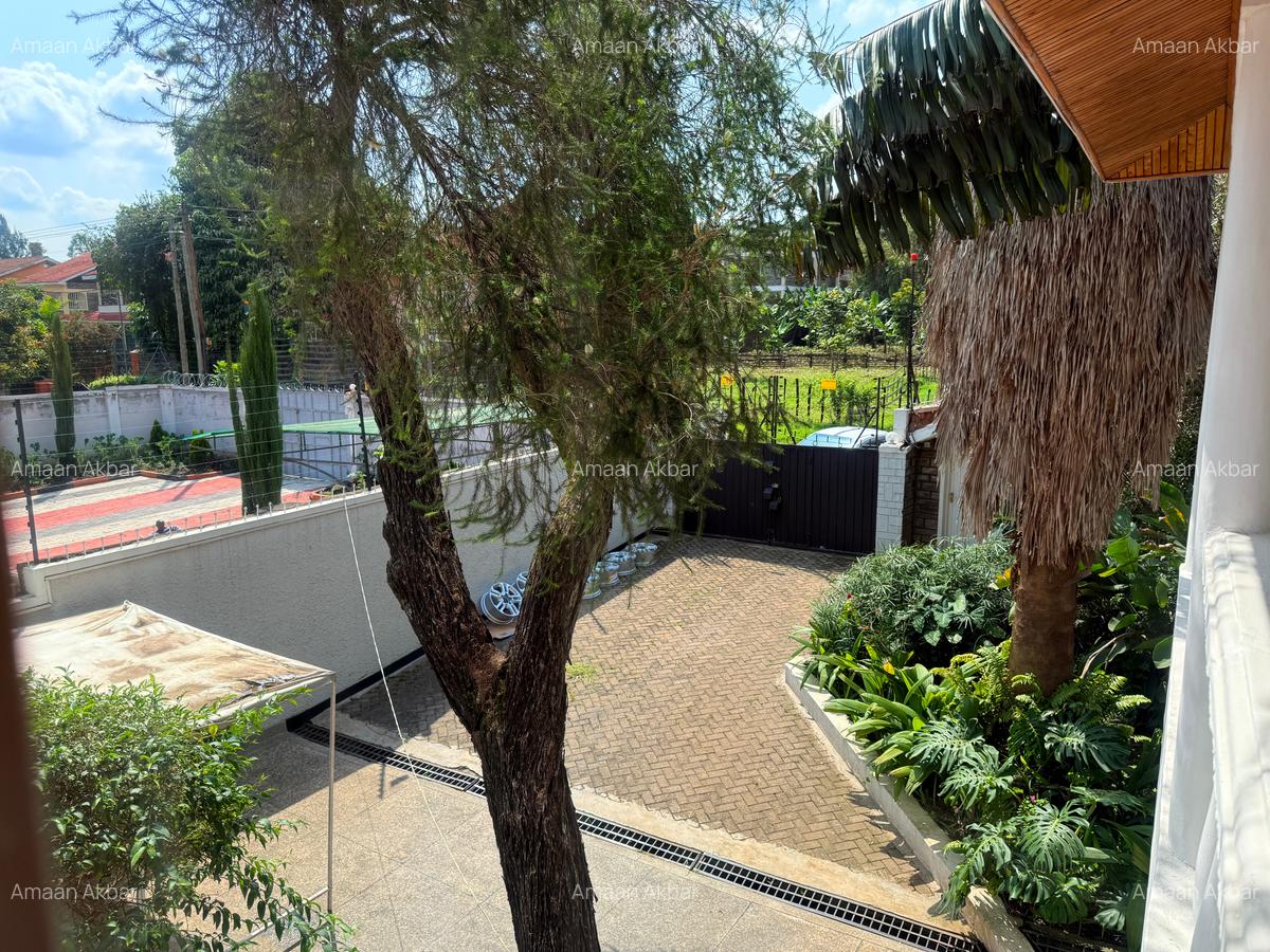 4 Bed House with En Suite at Lakeview Estate - 18