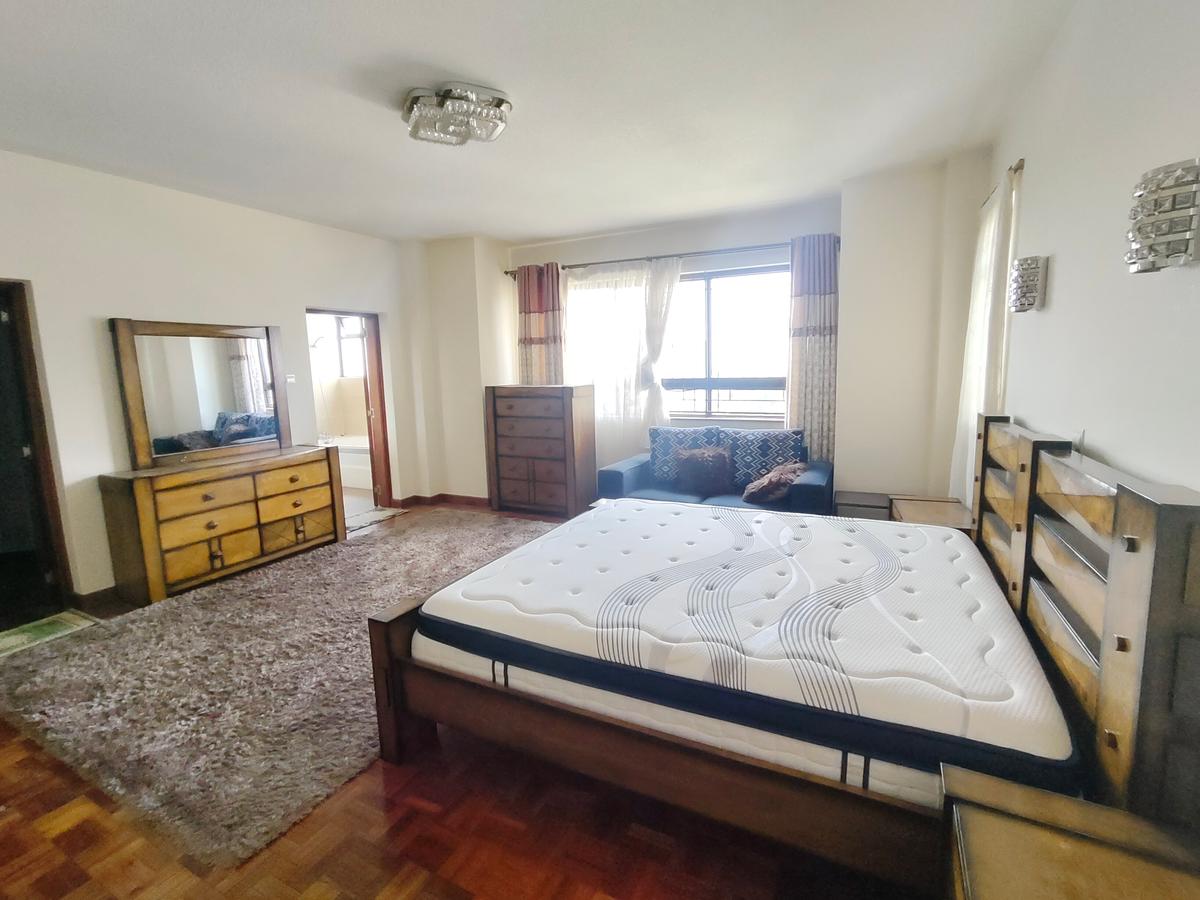 Serviced 3 Bed Apartment with En Suite in Kilimani - 8