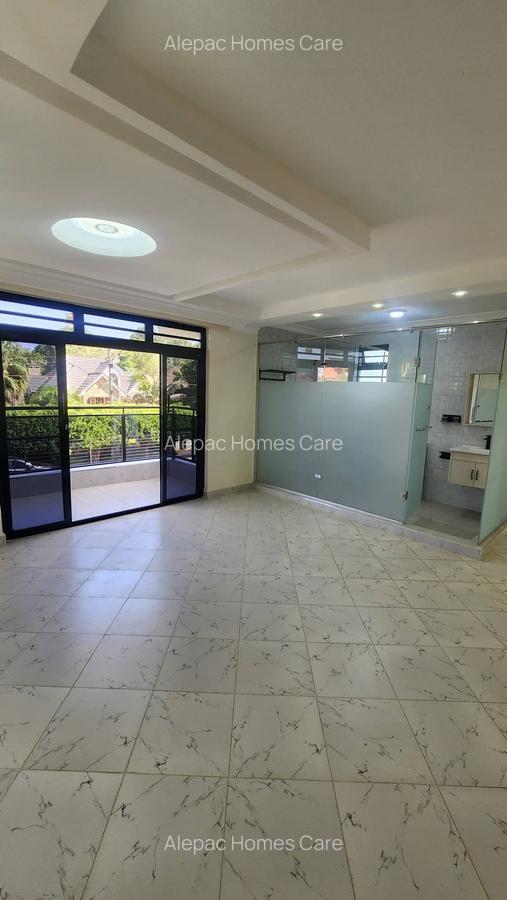 4 Bed House with En Suite at Kamakis - 7