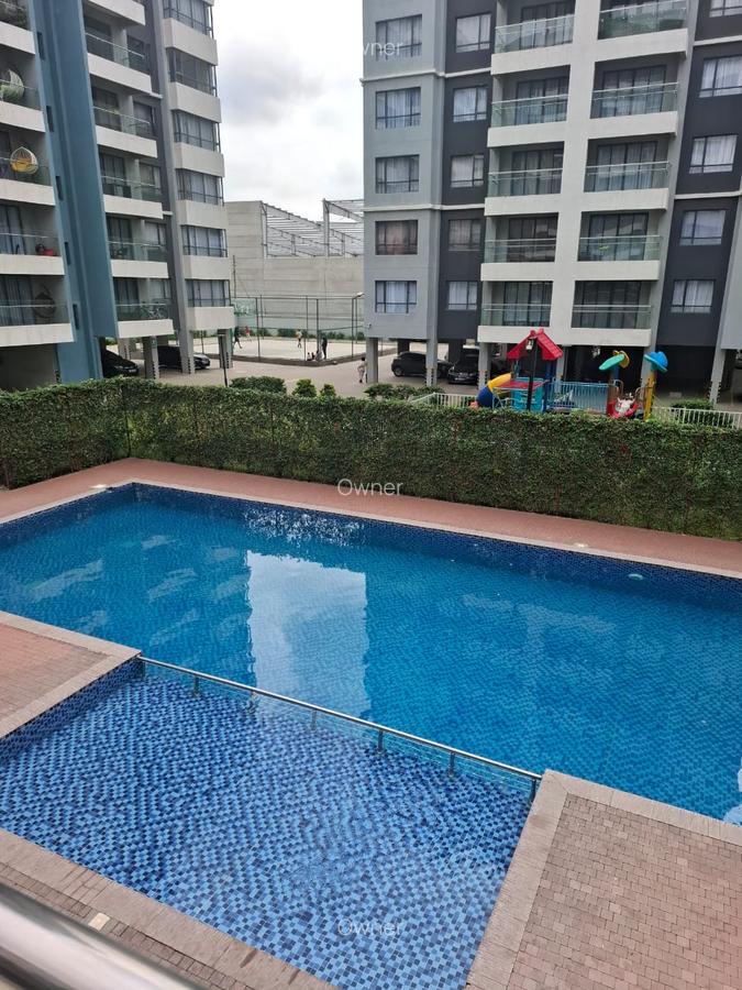 3 Bed Apartment with En Suite at - 4