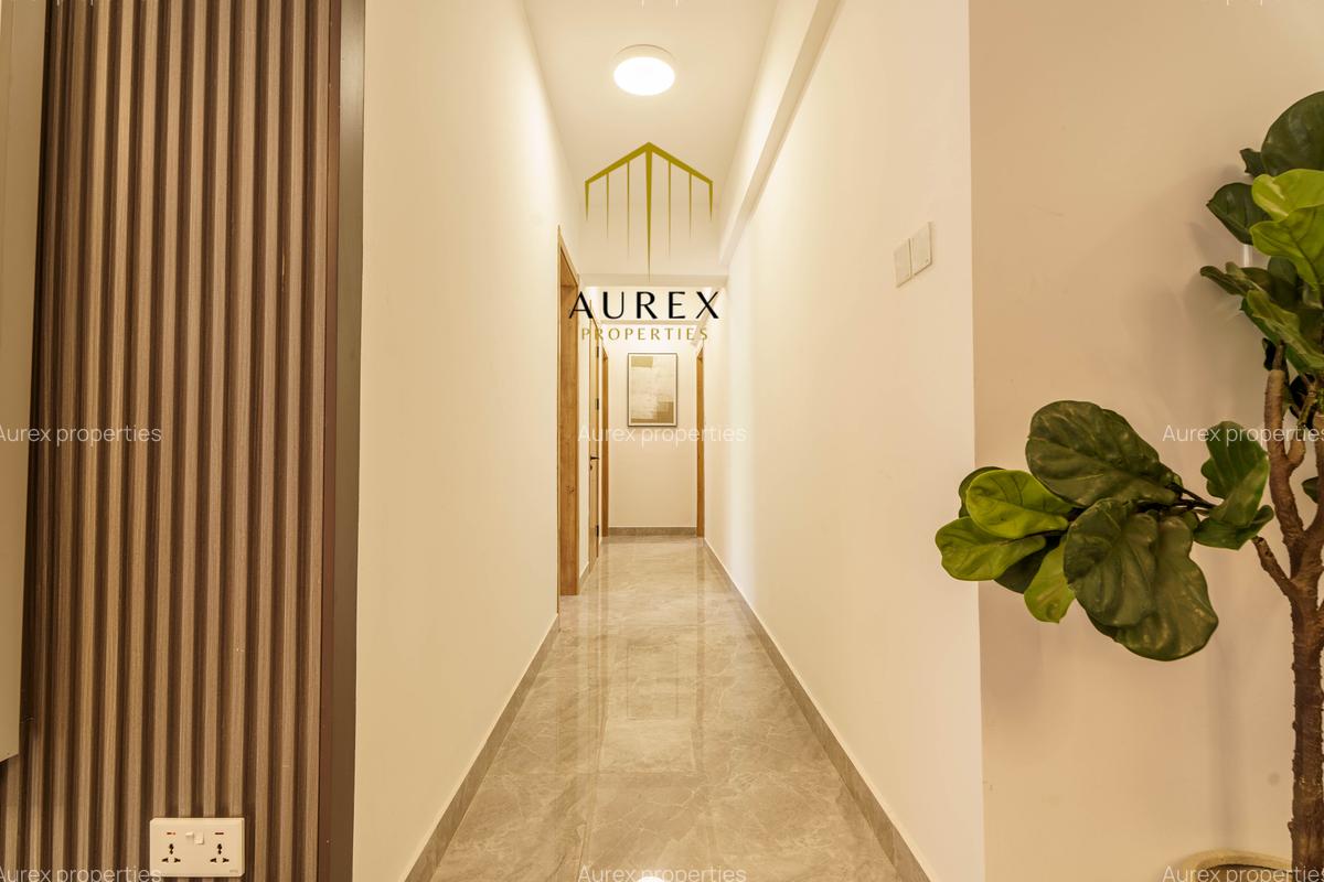 2 Bed Apartment with En Suite in Lavington - 12