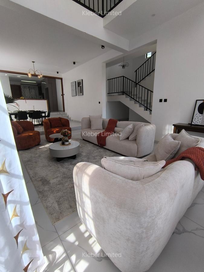 4 Bed House with En Suite at Muhuri Road - 4