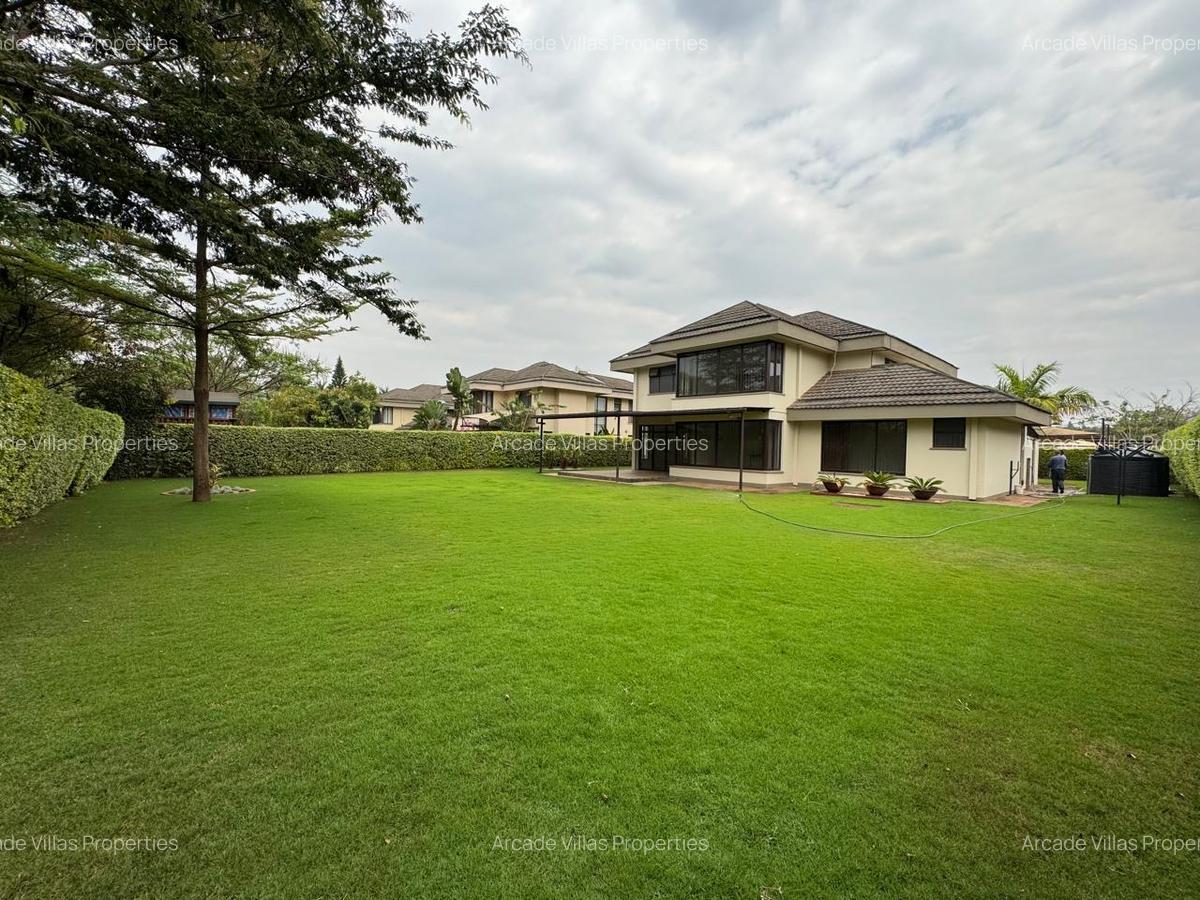 4 Bed Townhouse with En Suite in Runda - 1