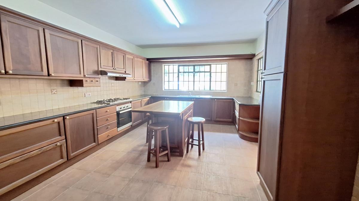 4 Bed Townhouse with En Suite at Mzima Springs - 2