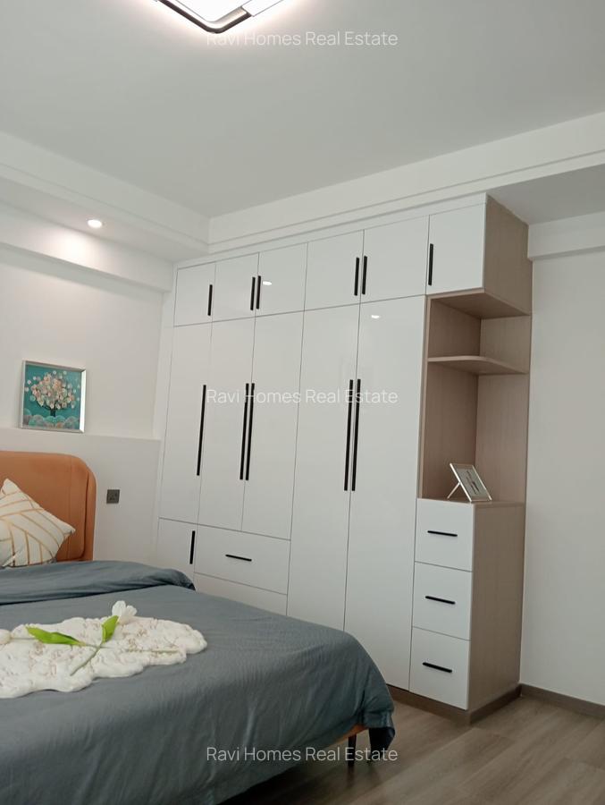 2 Bed Apartment with En Suite in Lavington - 9