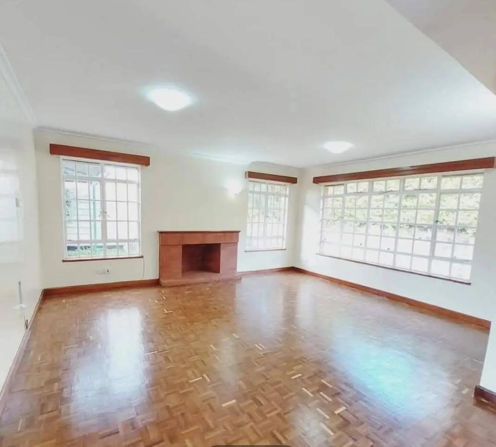 4 Bed Townhouse with En Suite in Kiambu Road - 3