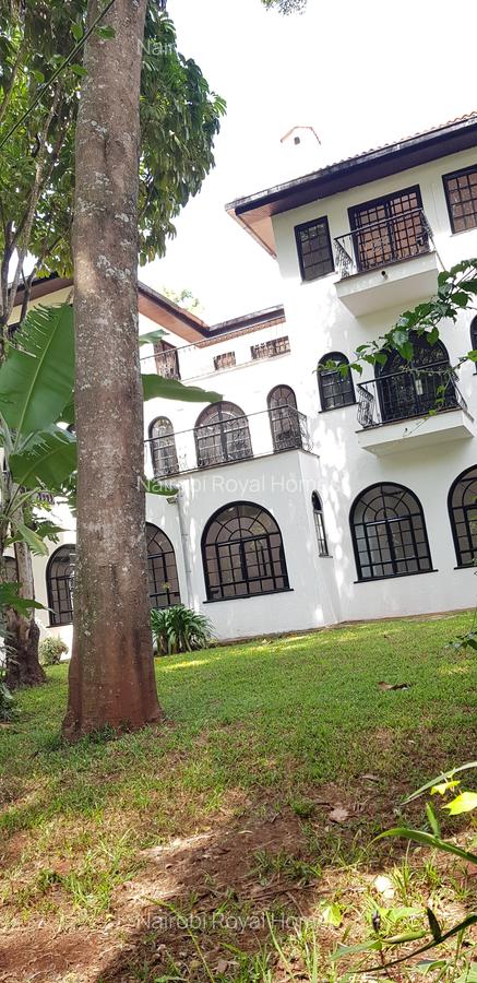 4 Bed Townhouse with En Suite at Riverside Drive - 4