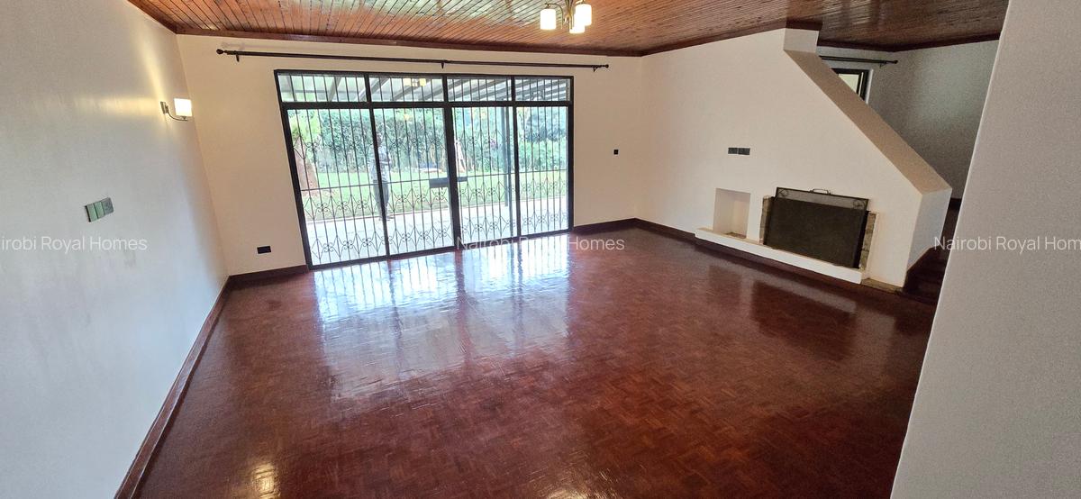 4 Bed House with En Suite at Loresho Crescent - 16