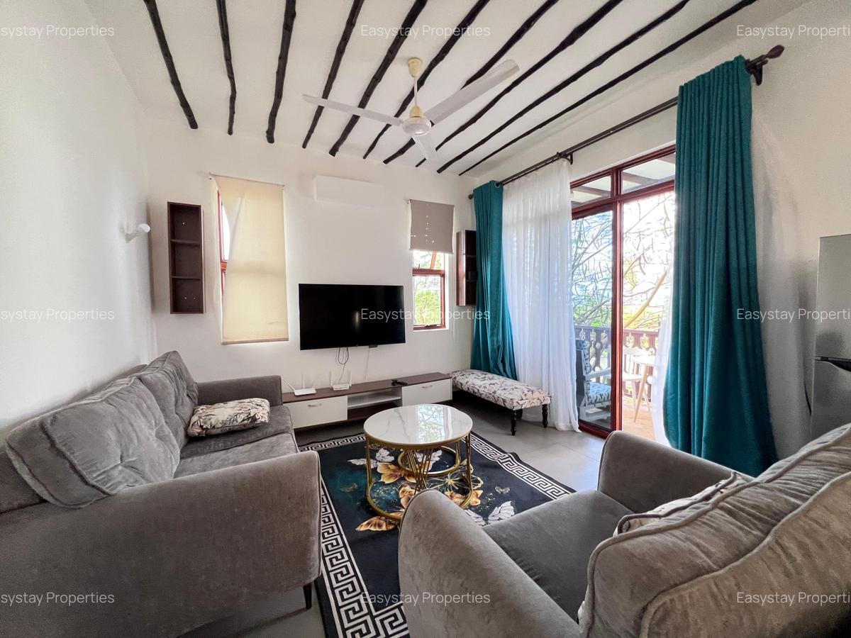 Furnished 1 Bed Apartment with En Suite in Kikambala - 7