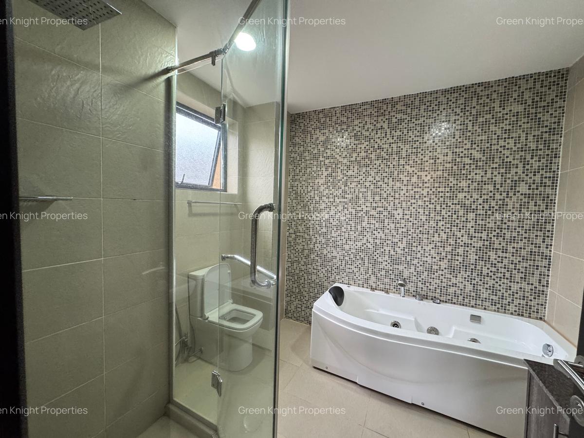 Serviced 4 Bed Apartment with En Suite in Kilimani - 16