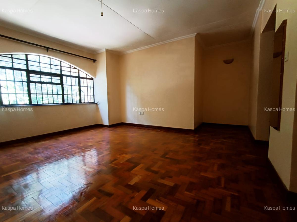 4 Bed House with En Suite in Karen - 16