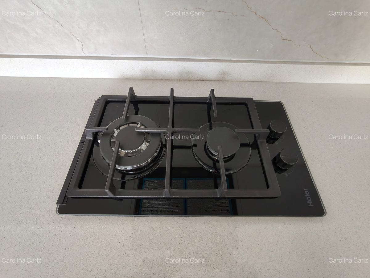 2 Bed Apartment with En Suite in Riverside - 17