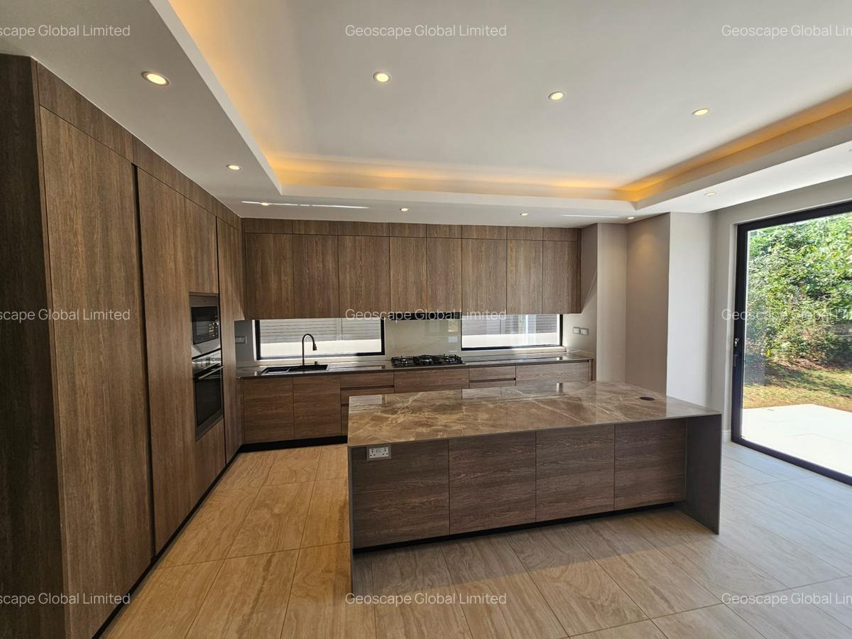 4 Bed Townhouse with En Suite in Runda - 4