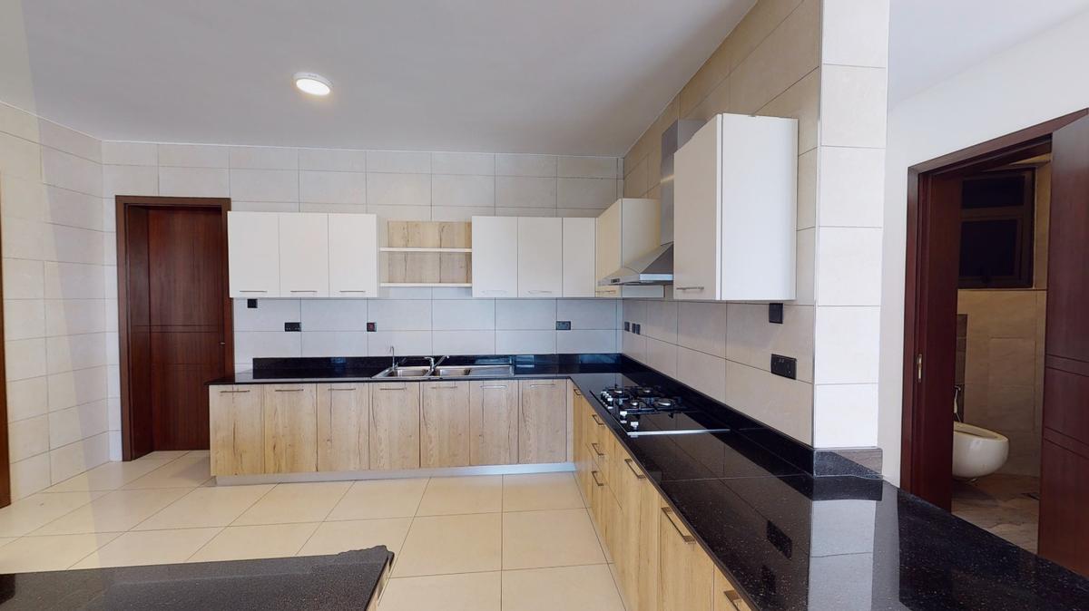 4 Bed Apartment with En Suite in General Mathenge - 7