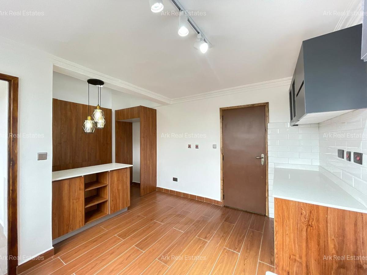 Serviced 4 Bed Apartment with En Suite in Kilimani - 8