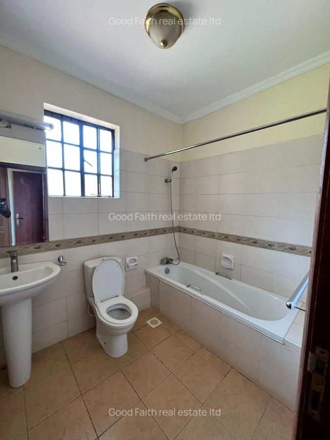 4 Bed House with En Suite in Kitisuru - 14