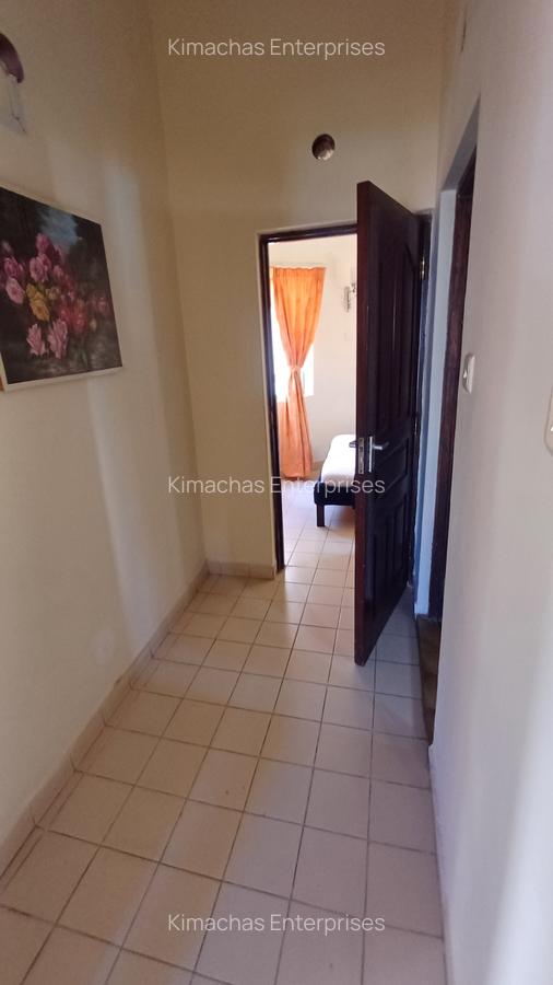 Serviced 1 Bed Apartment with En Suite at 1St Avenue - 14