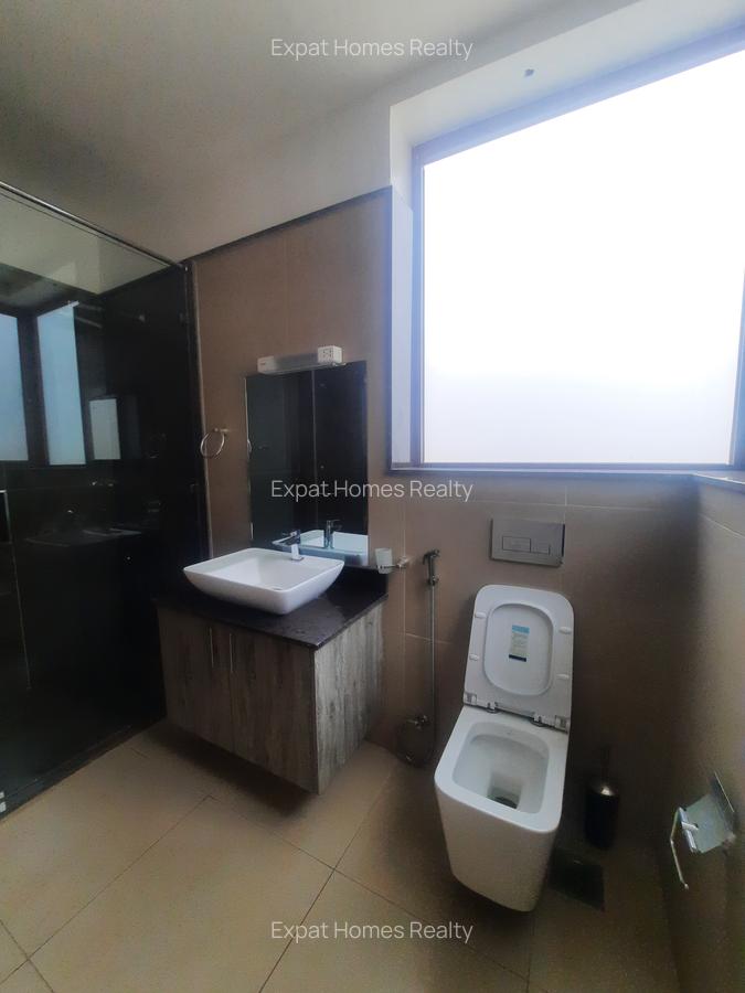 6 Bed Villa with En Suite in Lavington - 10