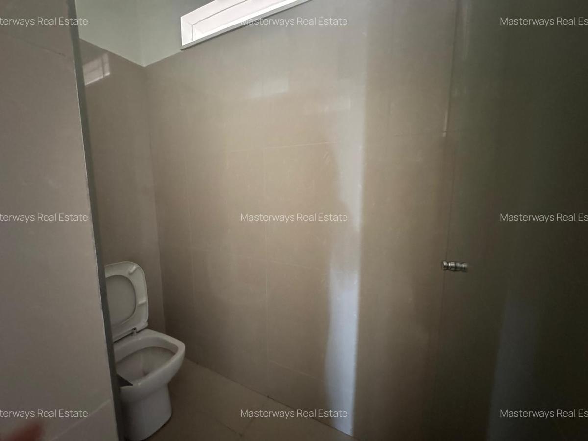 3 Bed Apartment with En Suite in Westlands Area - 20