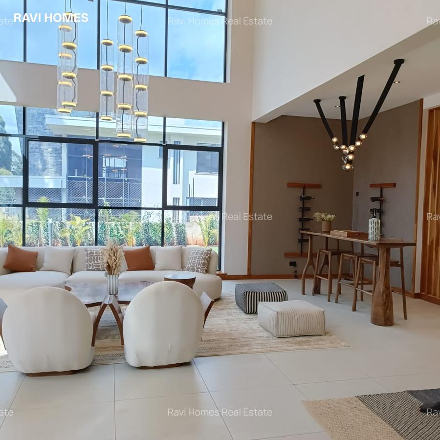 5 Bed Villa with En Suite in Loresho - 14